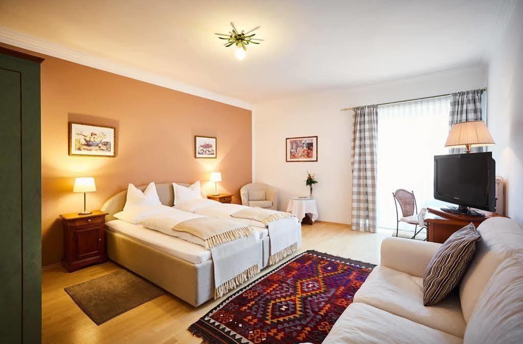 Boutique Hotel Aichinger Нусдорф ам Атерзее Екстериор снимка